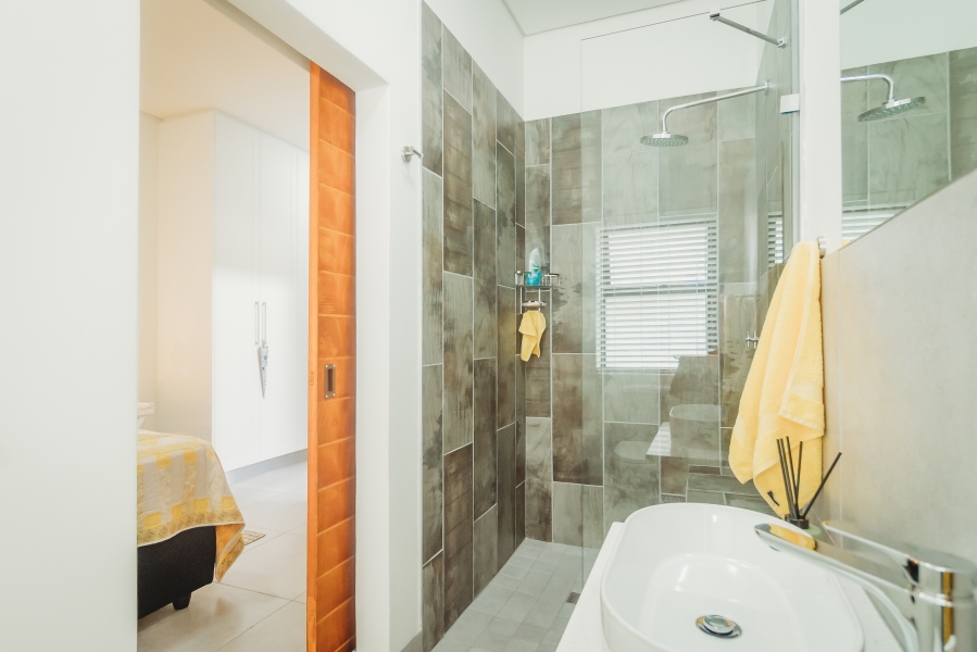 3 Bedroom Property for Sale in Heatherlands Western Cape